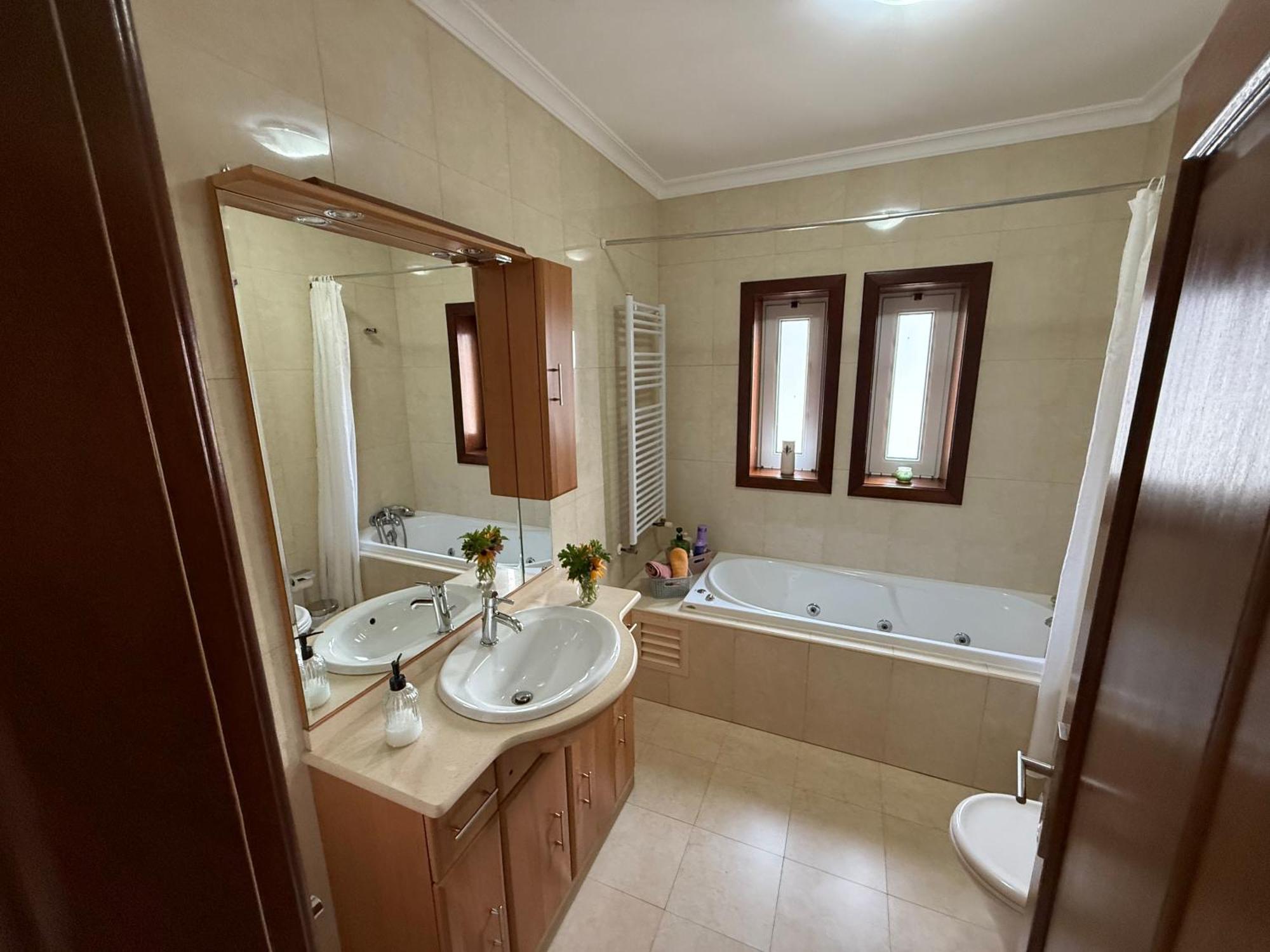Cerdeirinhas De Basto "Piso Q 4" Apartment Canedo de Basto Exterior foto